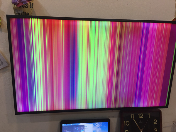 Nguyên nhân và cách khắc phục tivi bị sọc ngang