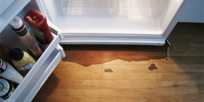 Tủ lạnh bị chảy nước 